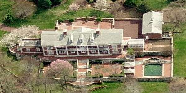 Vinceâs Greenwich mansion.